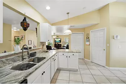 642 Madrid Drive, Kissimmee, FL 34758 - Photo 11