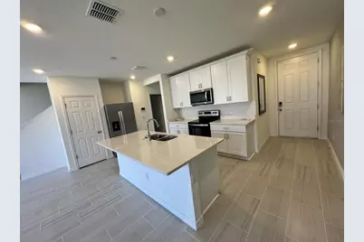 4532 Burrowing Owl Loop, Saint Cloud, FL 34772 - Photo 3