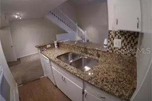 413 Fountainhead Cir, Kissimmee, FL 34741 - Photo 5