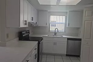2417 Barley Club Ct, Orlando, FL 32837 - Photo 11