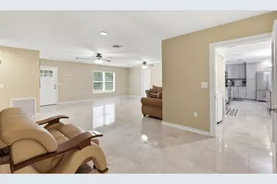5730 Anna Drive, Tampa, FL 33610 - Photo 11
