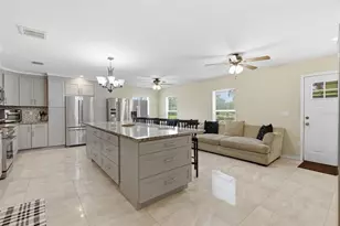 5730 Anna Dr, Tampa, FL 33610 - Photo 13