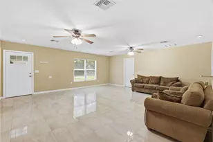 5730 Anna Dr, Tampa, FL 33610 - Photo 7