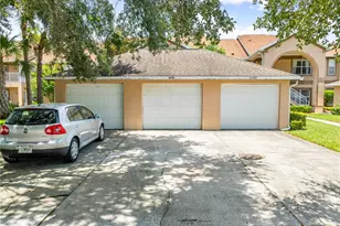 2705 Emerald Lake Ct, Kissimmee, FL 34744 - Photo 43