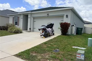 297 Meadowbrook Blvd, Winter Haven, FL 33881 - Photo 1