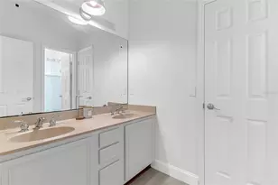 3609 Valleyview Dr, Kissimmee, FL 34746 - Photo 17