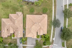 3609 Valleyview Dr, Kissimmee, FL 34746 - Photo 33