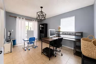 257 Clemens Ct, Orlando, FL 32828 - Photo 11