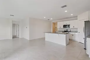 4373 Deleon St, Haines City, FL 33844 - Photo 5