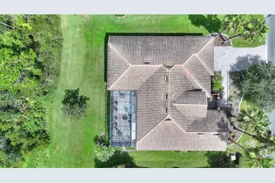 915 San Raphael Street, Poinciana, FL 34759 - Photo 47