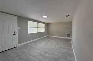 7138 Pinewood Dr, New Port Richey, FL 34652 - Photo 13