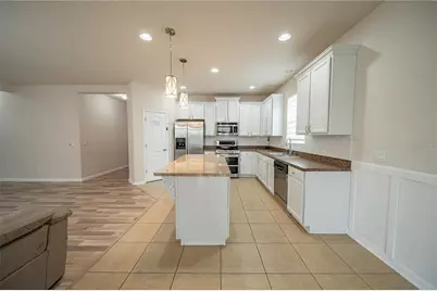 2592 Isabela Terrace, Kissimmee, FL 34743 - Photo 7