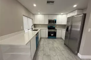 3019 Lloyd Dr, Holiday, FL 34691 - Photo 5