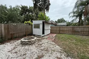 3019 Lloyd Dr, Holiday, FL 34691 - Photo 15