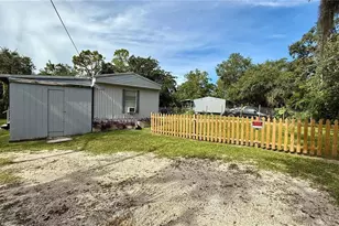 5109 Hibiscus Rd, Kissimmee, FL 34746 - Photo 17