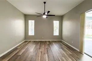 123 Golf Course Pkwy, Davenport, FL 33837 - Photo 19
