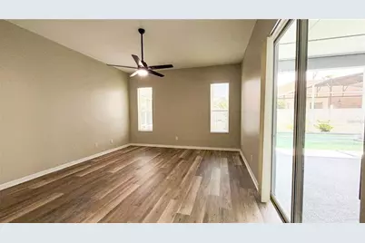 123 Golf Course Parkway, Davenport, FL 33837 - Photo 17