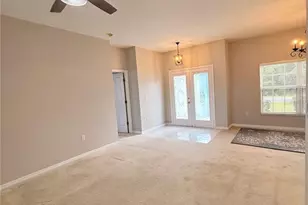 3010 Victoria Dr, Kissimmee, FL 34746 - Photo 9