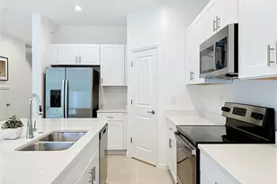8429 Lunar Skye St, Sarasota, FL 34241 - Photo 11