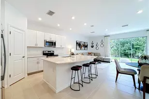 8429 Lunar Skye St, Sarasota, FL 34241 - Photo 5