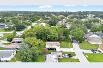1706 Charleston Lane, Saint Cloud, FL 34769 - Photo 23