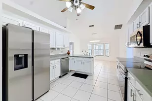 13850 SW 71st Ln, Ocala, FL 34481 - Photo 3