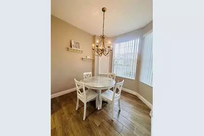 1204 S Beach Cir, Kissimmee, FL 34746 - Photo 7