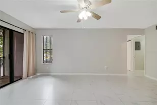 8201 Sun Spring Cir, Orlando, FL 32825 - Photo 5