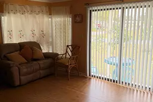 121 Hyde Park Ct, Davenport, FL 33897 - Photo 5