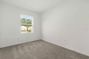 915 Lakefront Village Dr, Clermont, FL 34711 - Photo 11