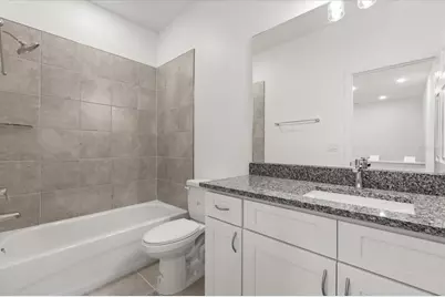 915 Lakefront Village Drive, Clermont, FL 34711 - Photo 15