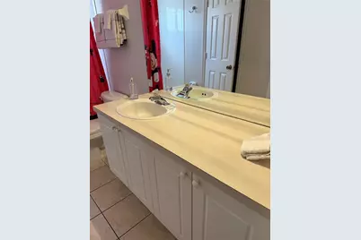 8105 Sun Palm Drive, Kissimmee, FL 34747 - Photo 9