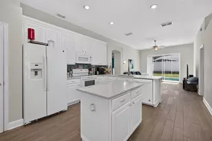 264 Laurel Ridge Pass, Davenport, FL 33897 - Photo 5