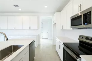 161 Waterstone Loop, Tavares, FL 32778 - Photo 9
