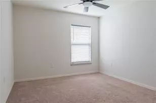 909 Montgomery Ln, Polk City, FL 33868 - Photo 17