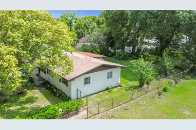 220 Pinehurst Dr, Auburndale, FL 33823 - Photo 37
