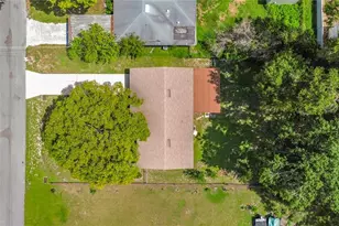 220 Pinehurst Dr, Auburndale, FL 33823 - Photo 3