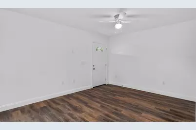728 Henry St, Auburndale, FL 33823 - Photo 9