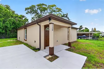 728 Henry St, Auburndale, FL 33823 - Photo 3