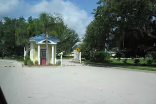 2075 Heritage Ky Blvd, Kissimmee, FL 34744 - Photo 13