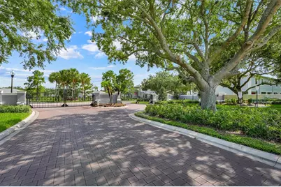 9408 Flowering Cottonwood Road, Orlando, FL 32832 - Photo 37