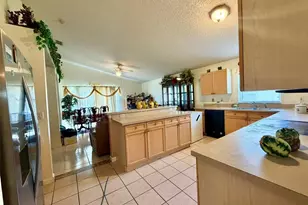 2319 Lily Pad Ln, Kissimmee, FL 34743 - Photo 7