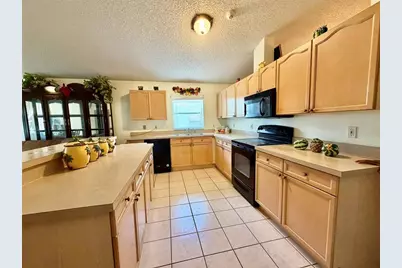 2319 Lily Pad Lane, Kissimmee, FL 34743 - Photo 9