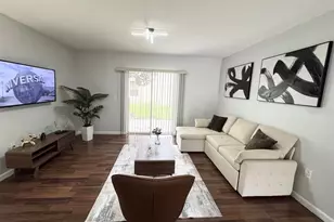 3109 Seaview Castle Dr, Kissimmee, FL 34746 - Photo 11