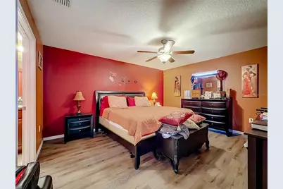 102 Cascade Bend Drive, Ruskin, FL 33570 - Photo 11