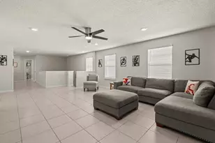 3281 Lilac Wy, Davenport, FL 33897 - Photo 17
