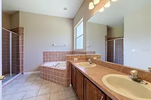 468 Pinewood Dr, Davenport, FL 33896 - Photo 25