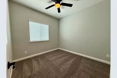 2752 Sycamore Street, Winter Haven, FL 33881 - Photo 13