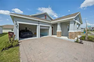 2466 Relaxing Ln, Kissimmee, FL 34744 - Photo 3