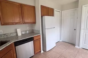 131 Cedarpark Ln, Davenport, FL 33837 - Photo 5